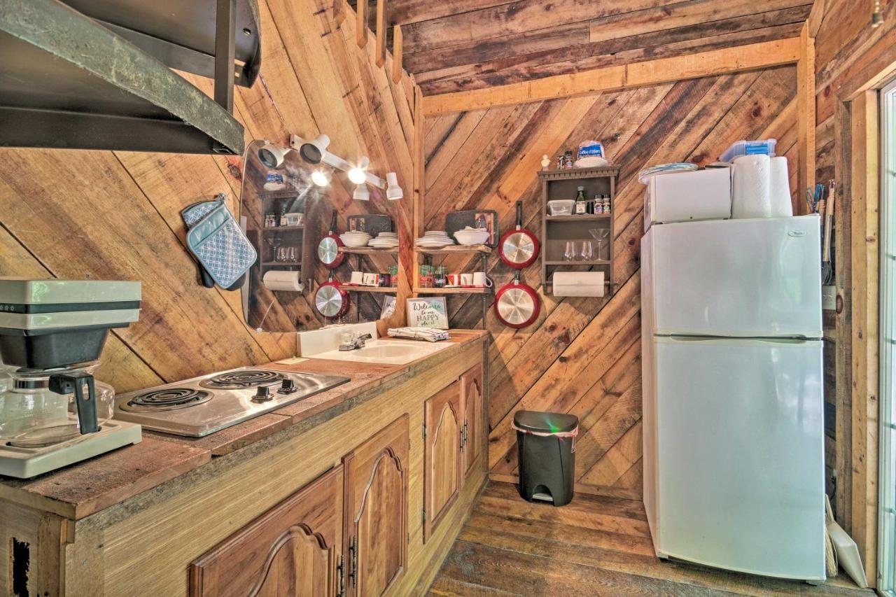 Creekside Cabin With Deck In Pisgah Forest! Barnardsville 外观 照片